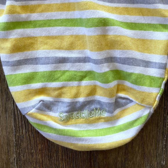 4/$20 SwaddleMe Swaddle - Picture 3 of 6